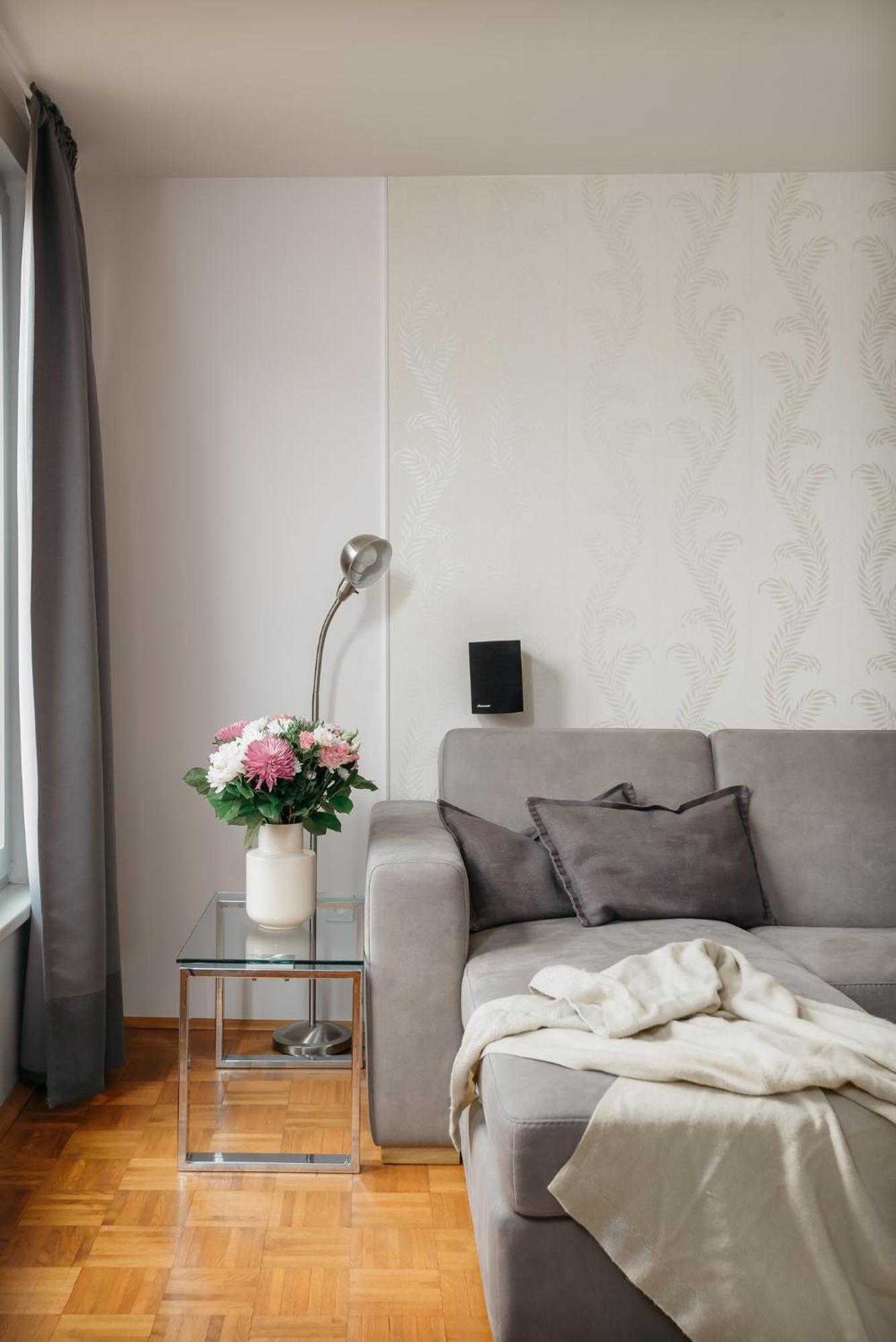 Roy 2 Bdr Apartment With Prague Castle View, Parking & Ac Exterior foto