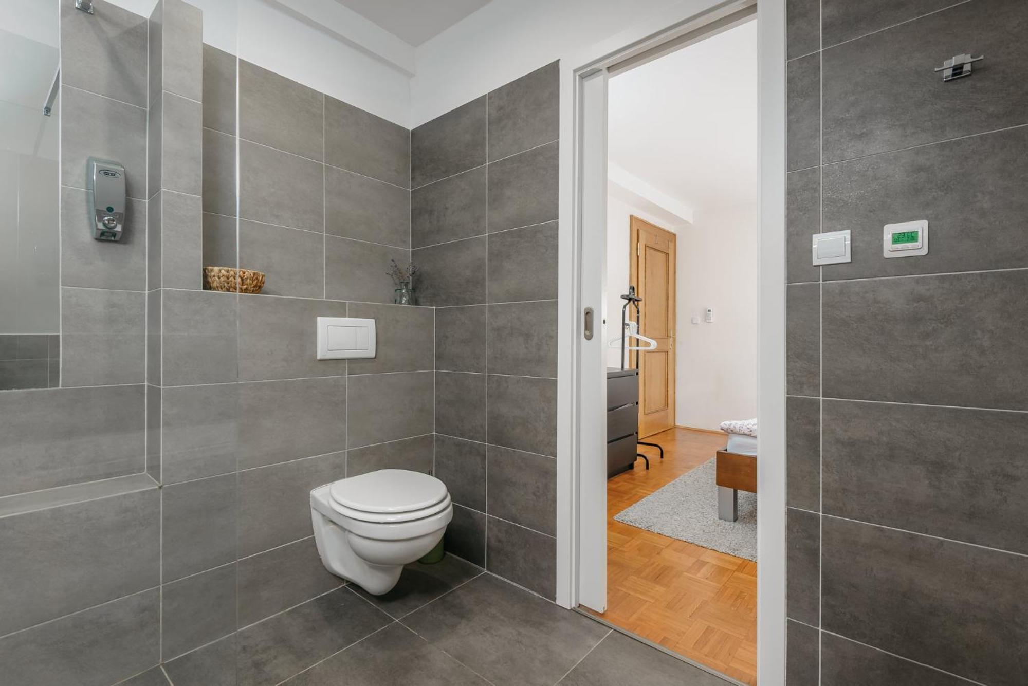 Roy 2 Bdr Apartment With Prague Castle View, Parking & Ac Exterior foto