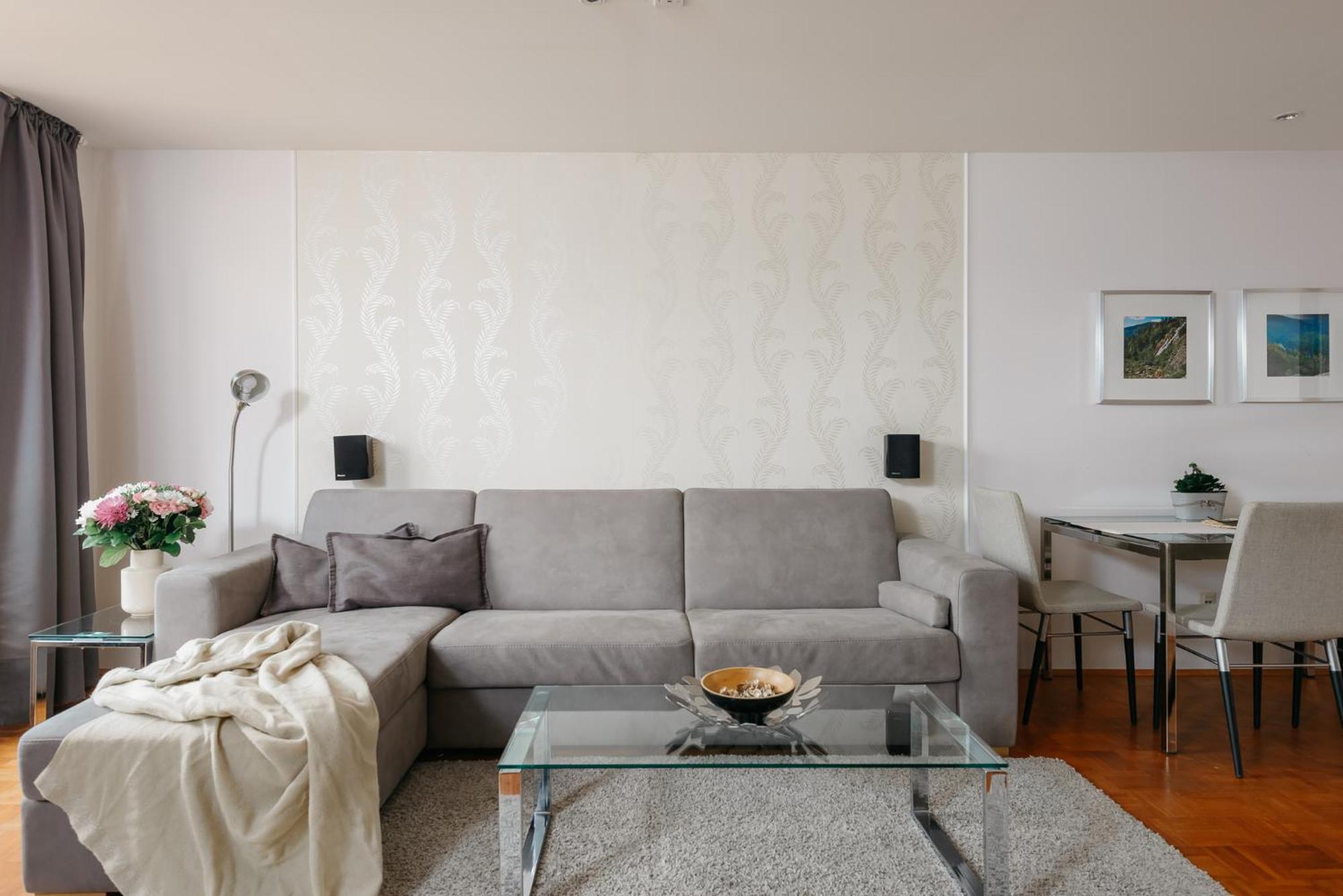Roy 2 Bdr Apartment With Prague Castle View, Parking & Ac Exterior foto